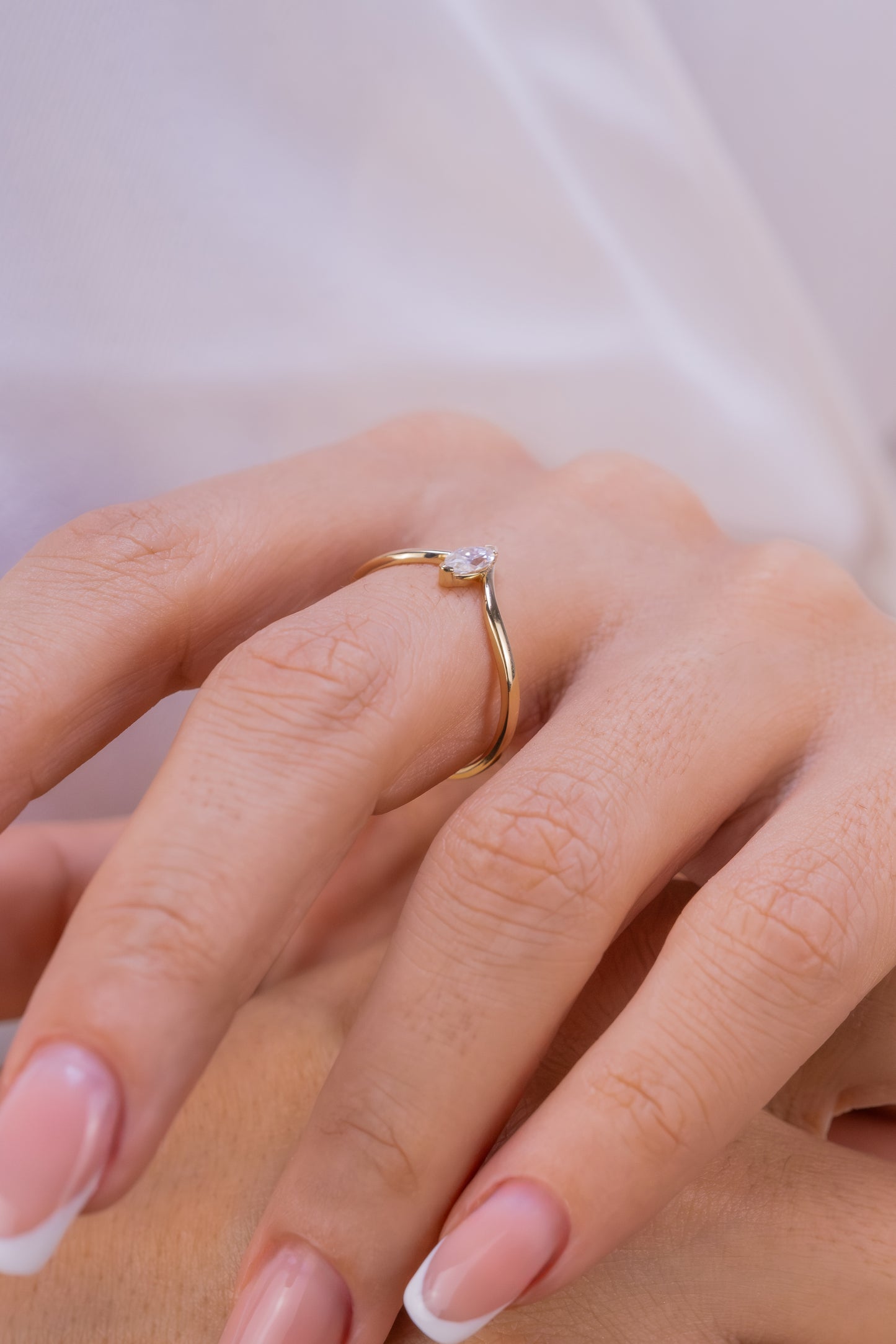 Marquise Moissanite Chevron Ring – 14K Gold V-Shaped Minimalist Ring