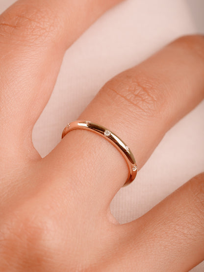 14k Gold Star Wedding Band, Solid Gold Minimalist Wedding Ring