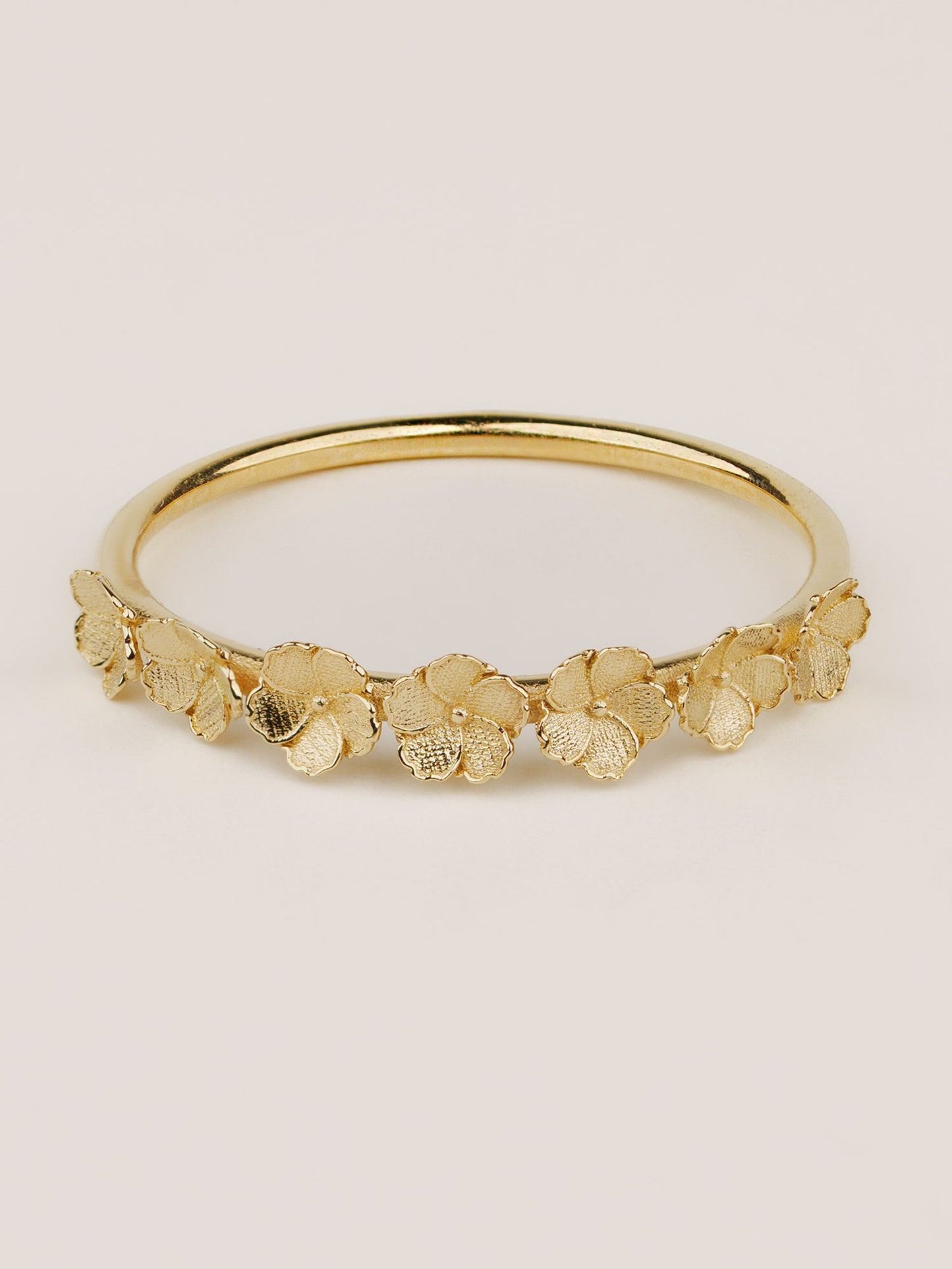 Gold Floral Band Ring – 14K Gold Dainty Flower Ring